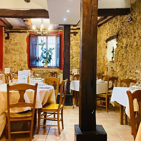 Hotel Restaurante Agapio De Tresnino Quintanilla de Onésimo Екстериор снимка
