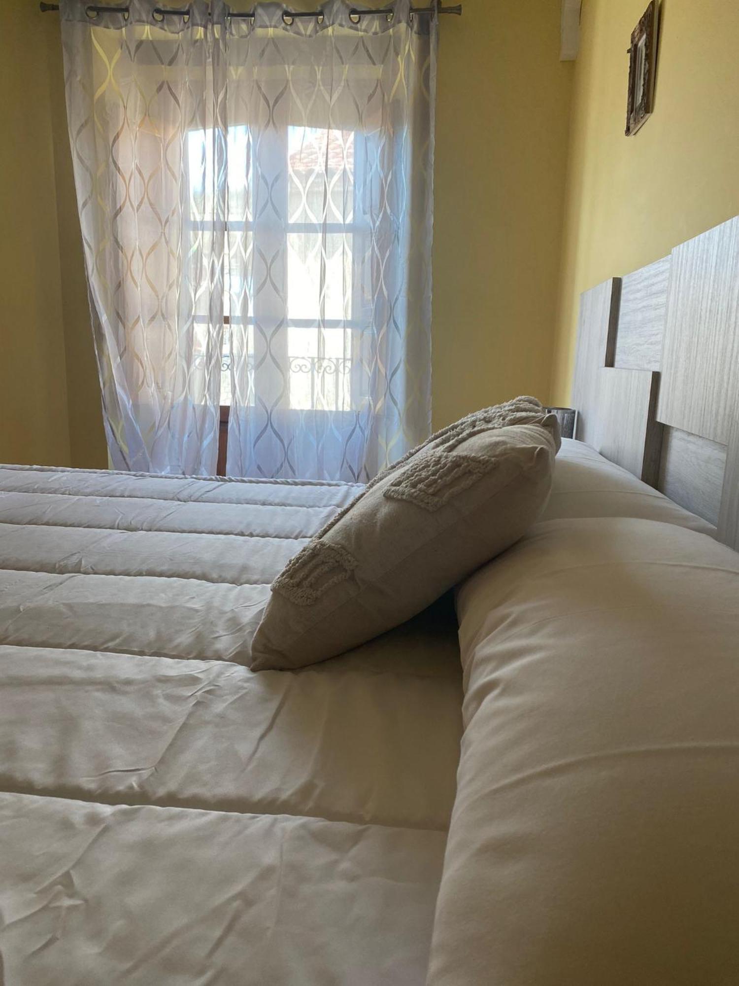 Hotel Restaurante Agapio De Tresnino Quintanilla de Onésimo Екстериор снимка
