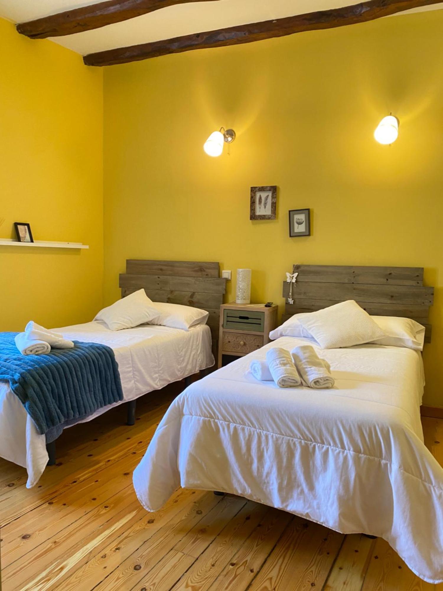 Hotel Restaurante Agapio De Tresnino Quintanilla de Onésimo Екстериор снимка