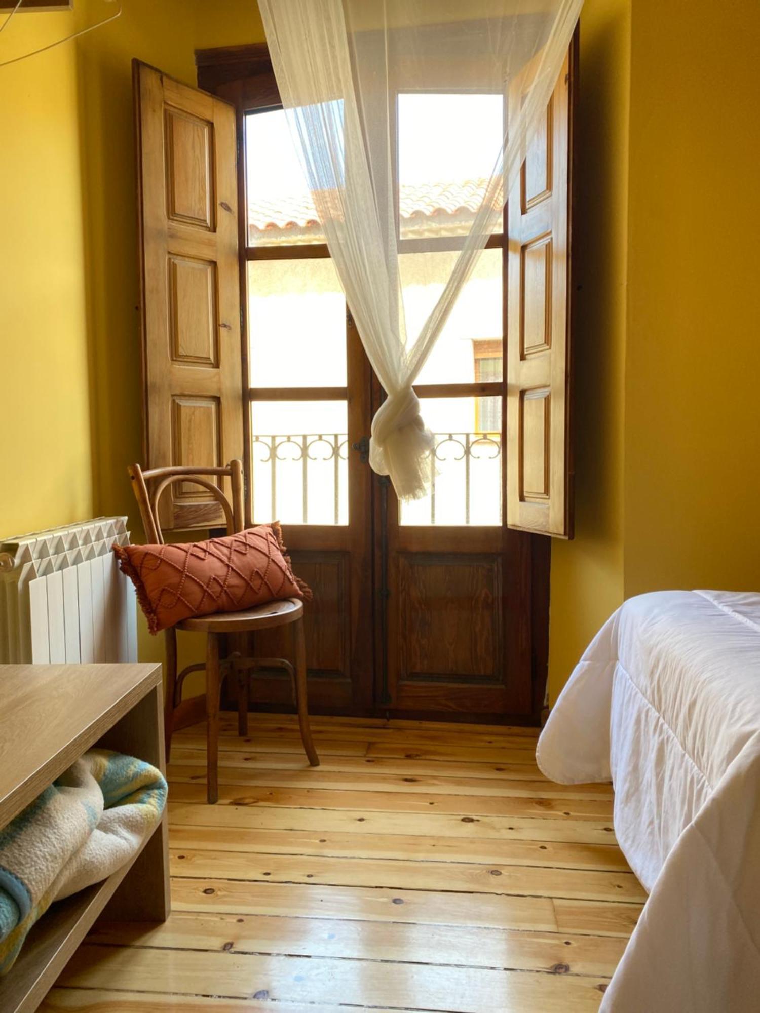 Hotel Restaurante Agapio De Tresnino Quintanilla de Onésimo Екстериор снимка
